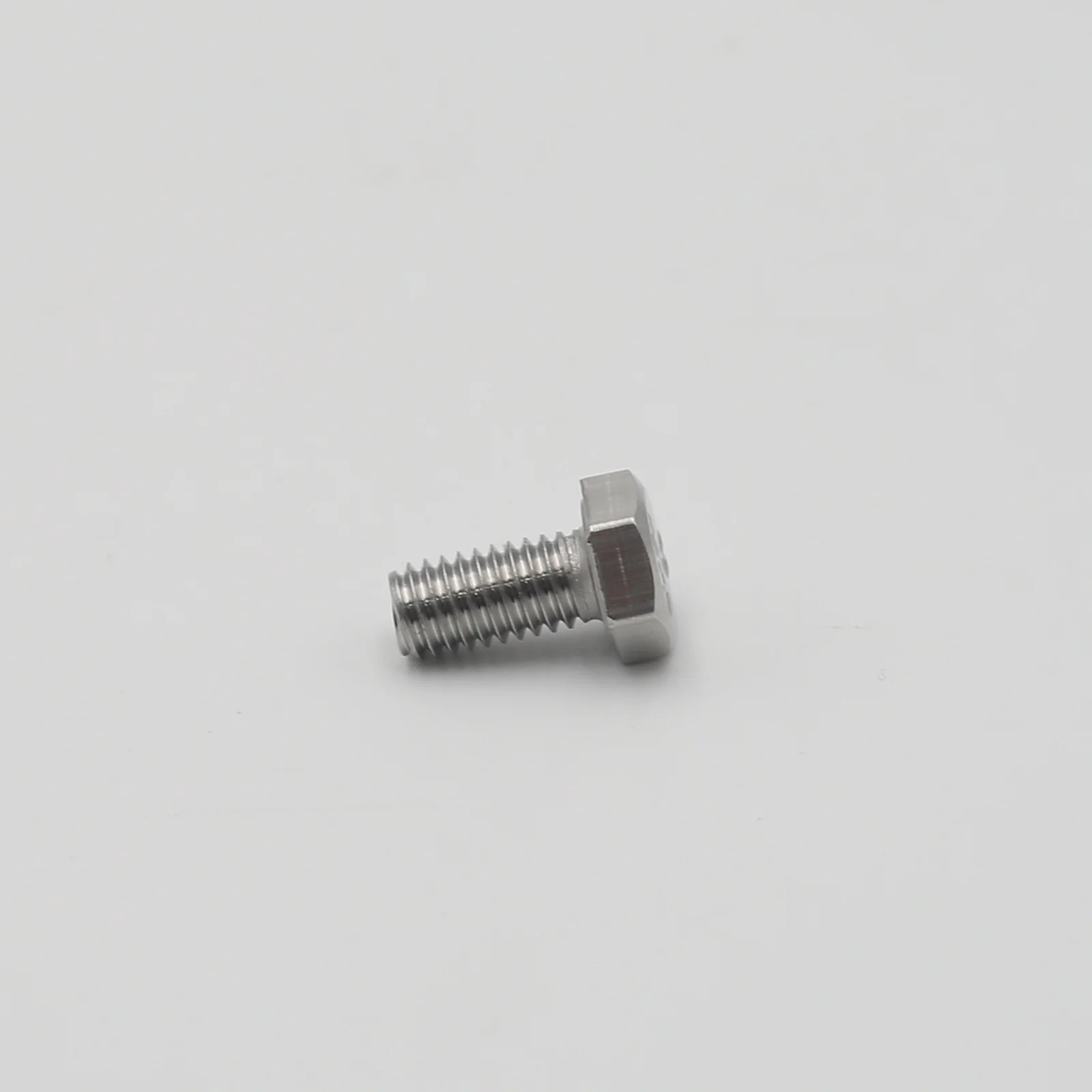 Polt M5x12mm 00360416 HORSCH
