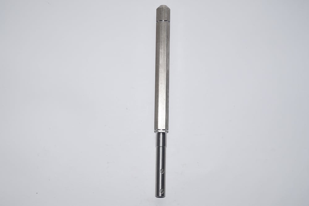Dosaatori kuuskantvõll 17x264mm 01501905 HORSCH